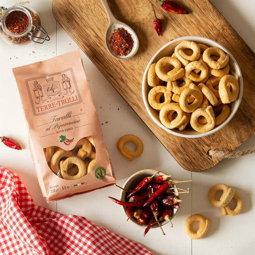 Terre dei Trulli Taralli with Chilli 250g Feast Italy